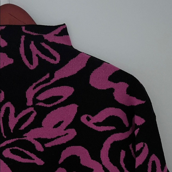 Christian Siriano Black and Deep Magenta Knit Sweater - Picture 7 of 13